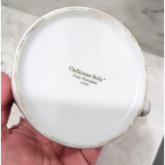 Christmas Holly Fine Porcelain Mug with Gold Rim & Holly Berry Design 10 FL oz - Picture 5 of 7